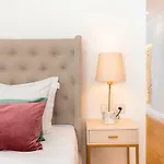 Lxluxhome - Combro Luxury Apartment